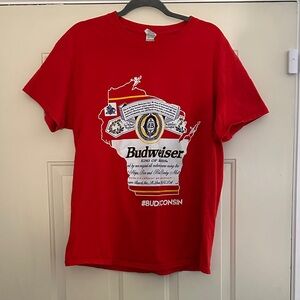 Budweiser Red Graphic Wisconsin Logo Tee size L Large